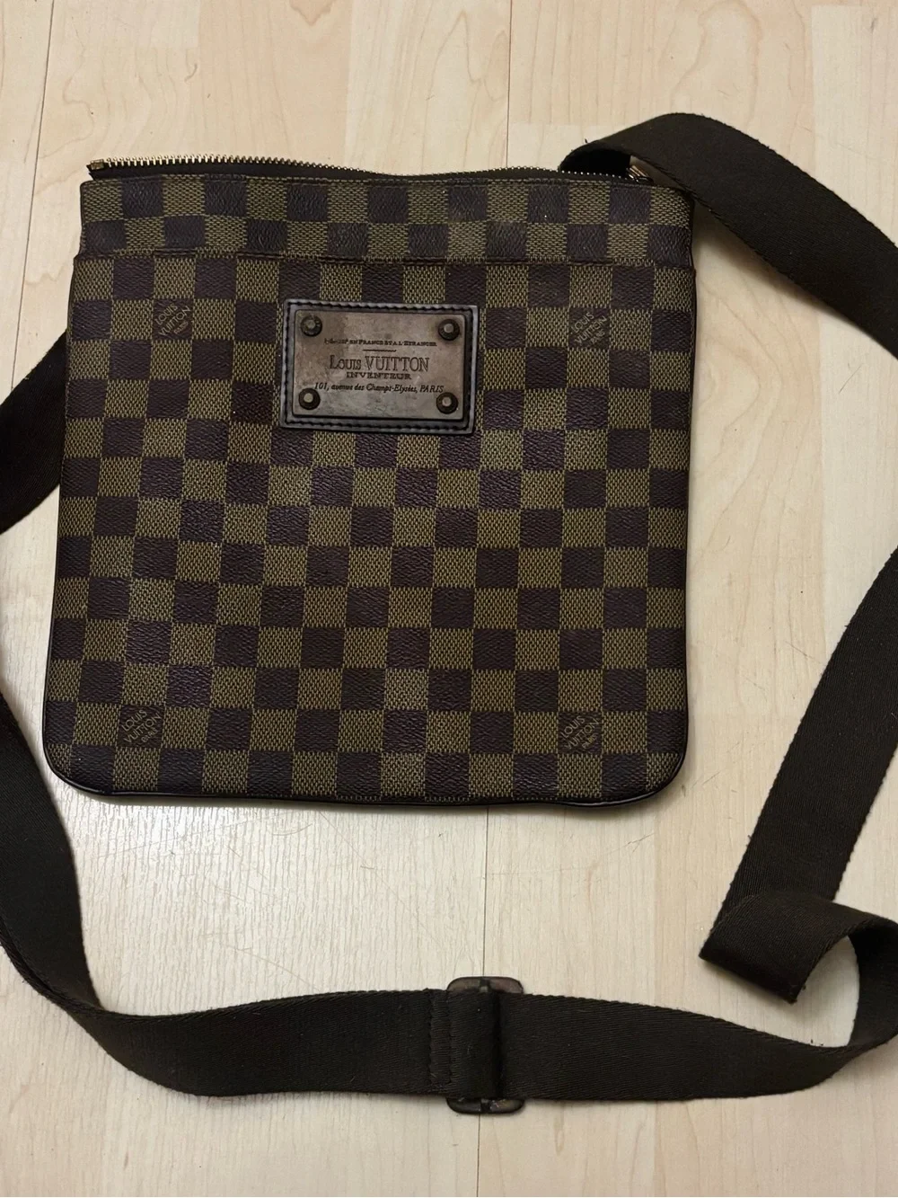 Louis Vuitton Brown Damier Messenger Crossbody Bag